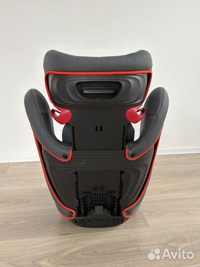 Автокресло группа 2/3 (15-36 кг) CBX by Cybex Yari