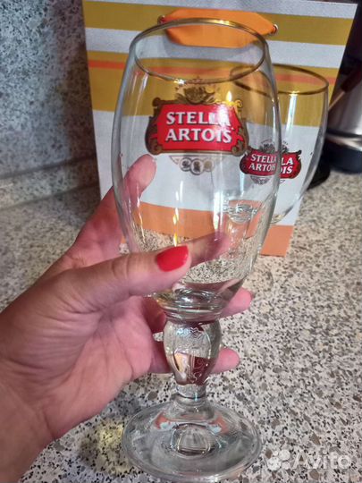 Пивные бокалы на ножке Стелла Артуа