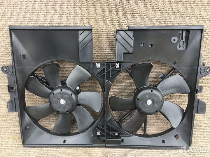 Вентилятор охлаждения Ford Escape 2008-2011