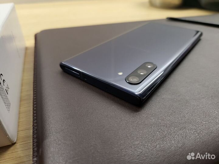 Samsung Galaxy Note 10, 8/256 ГБ
