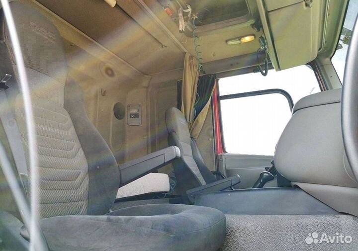 В разборке грузовик DAF,CF85 с 2006