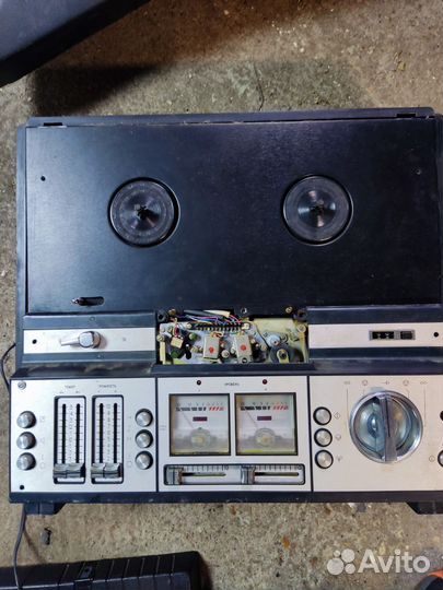 Катушечный магнитофон астра 110.нота 203
