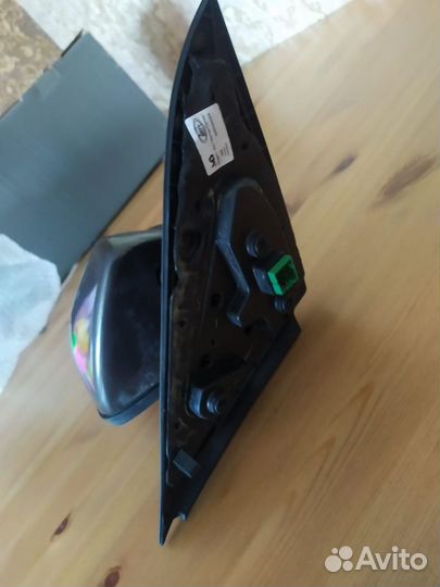 Боковое зеркало LADA vesta