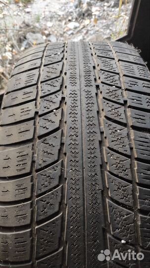 Nokian Tyres Hakkapeliitta 7 245/45 R18