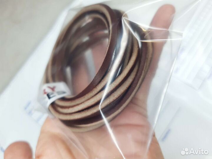 Кожаные шнурки 