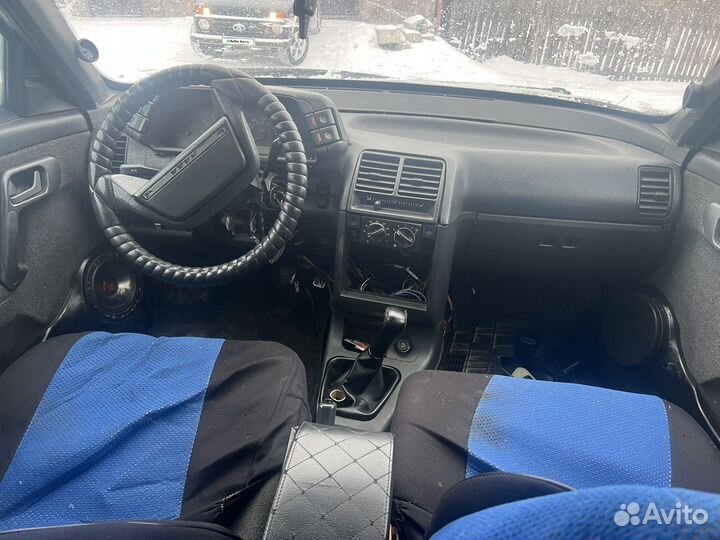 ВАЗ 2110 1.5 МТ, 2003, 200 000 км