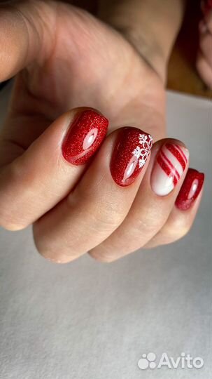 Маникюр с покрытием гель-лаком