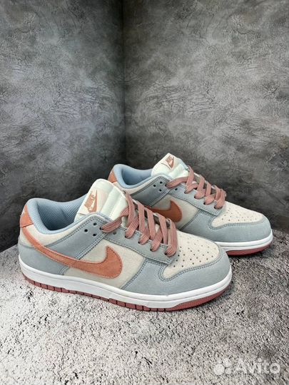 Nike Dunk Low Fossil Rose