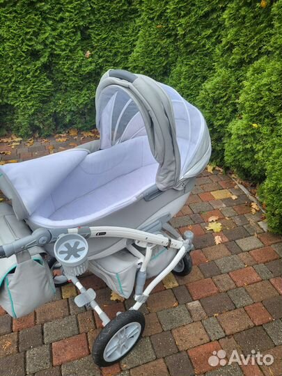 Коляска 3 в 1 из эко кожи