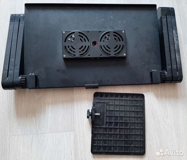 Подставка с охлаждением для ноутбука