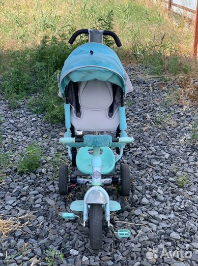 Детский трёхколёсный велосипед с ручкой Capella