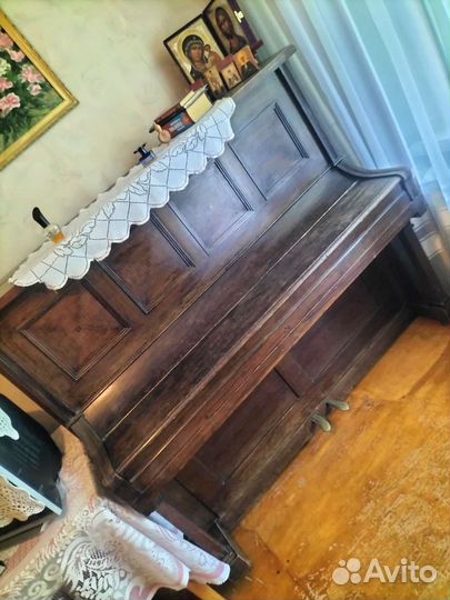 Пианино Старинное немецкое Huttner