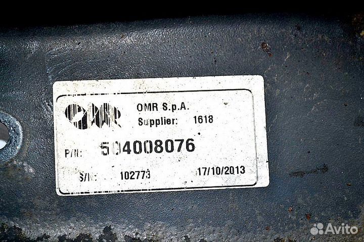 Кронштейн кабины, задний правый iveco Stralis (01