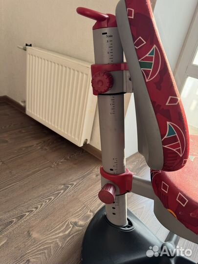 Компьютерное кресло