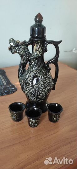 Кувшины и графины