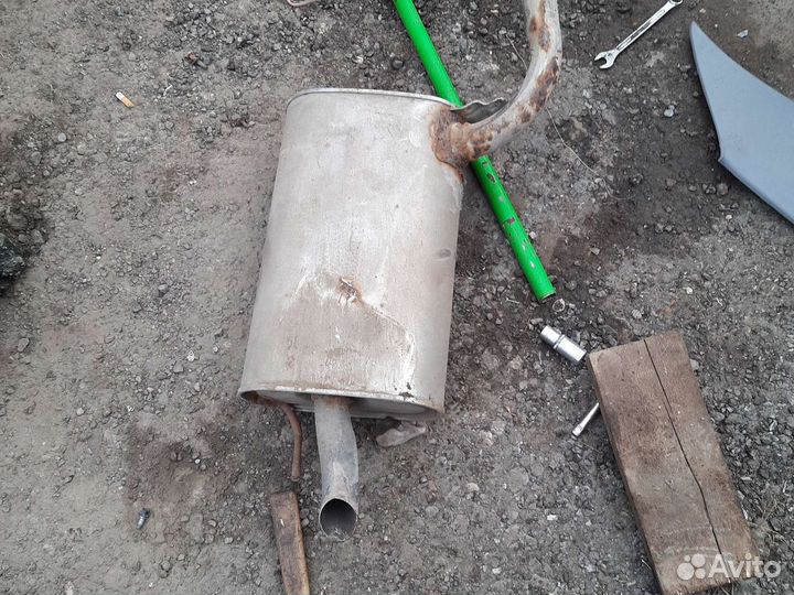 Задняя банка глушителя хендай соната 5