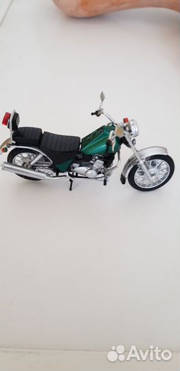 Коллеционная модель мотоцикл масштаб 1:24