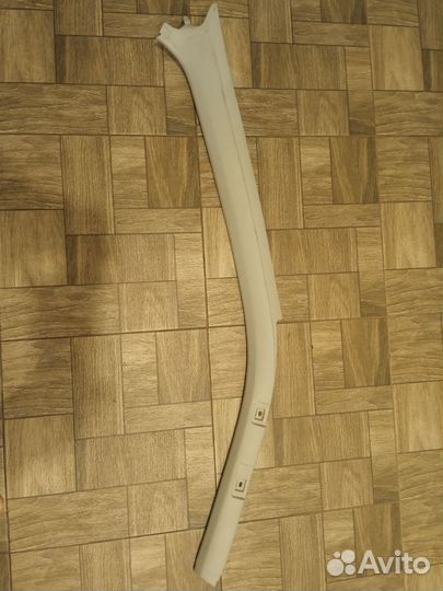 Обшивка передней стойки правая Seat Cordoba