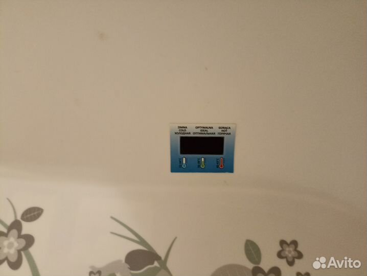 Ванночка с термометром и горкой