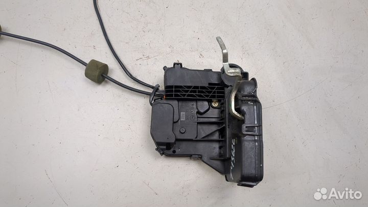 Замок двери Mercedes CLS C219, 2006