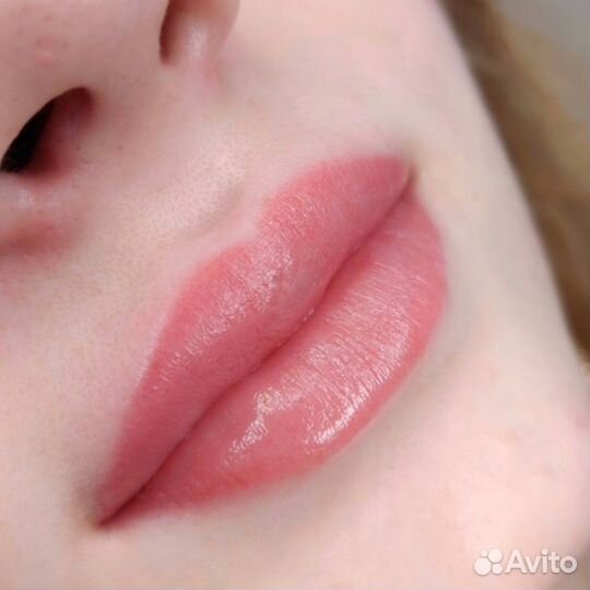 Пришлашаю моделей на перманентный макияж