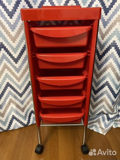 Тележка парикмахерская