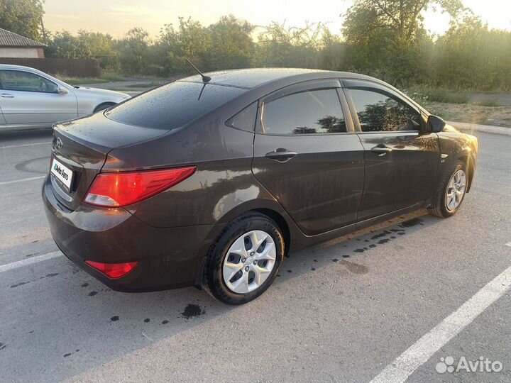 Hyundai Solaris 1.6 AT, 2016, 250 000 км