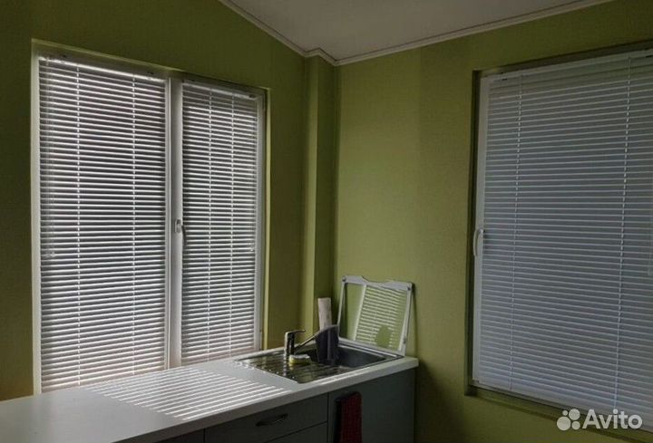 Горизонтальные жалюзи B4978-F1411