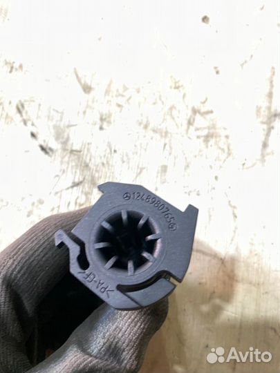 Крепление запасного колеса Mercedes-Benz C-Class