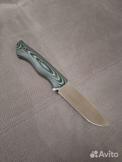 Нож из стали VG10