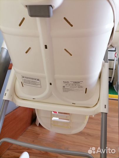 Стул-качели Nuovita Unico Leggero для кормления