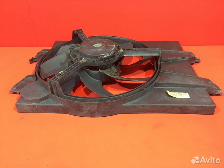 Вентилятор охлаждения двигателя Ford Fusion