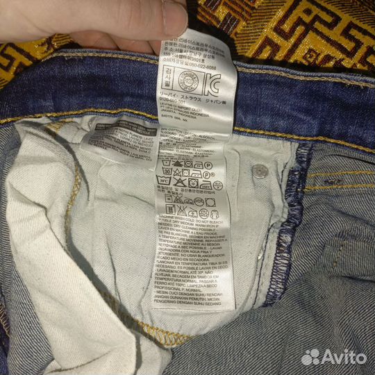 Джинсы levis 513