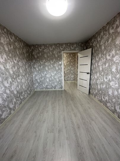 2-к. квартира, 52 м², 5/5 эт.