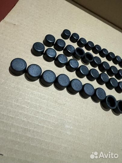 А30.04.017 Колпачок мтз на болты, комплект