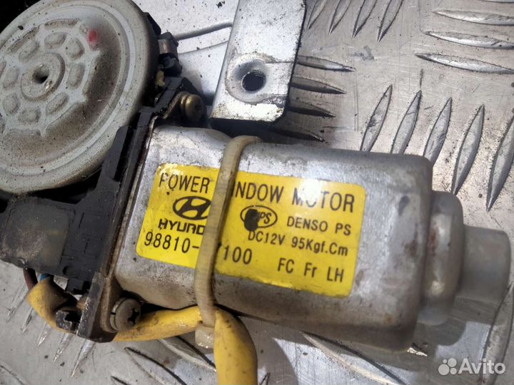 Водительский стеклоподъёмник Хендай Матрикс