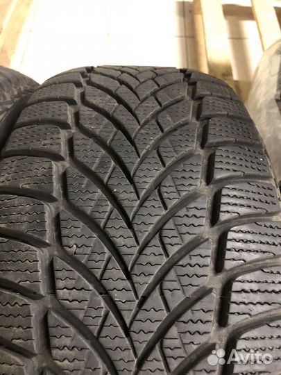 Goodyear UltraGrip Ice 2 225/55 R16 99T