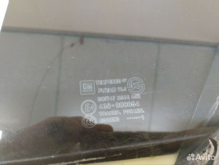 Стекло двери задней левой форточка Chevrolet Cruze