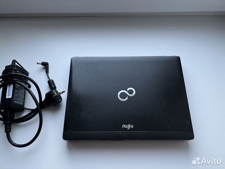 Ноутбук Fujitsu Lifebook P772 (i7 / 8Gb / 256 SSD)