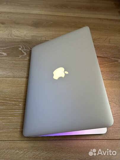 Apple MacBook Pro 13-inch early 2015