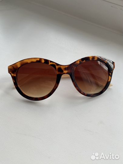 Солнцезащитные очки женские