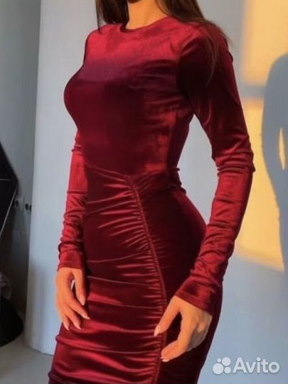 Вечернее платье