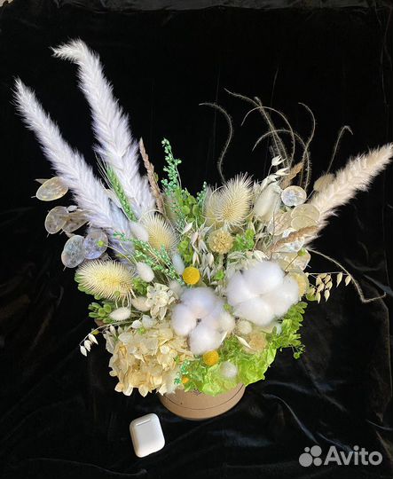 Букет цветов композиция из сухоцветов