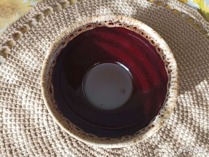 Плошка керамическая новая и стопочки керамика