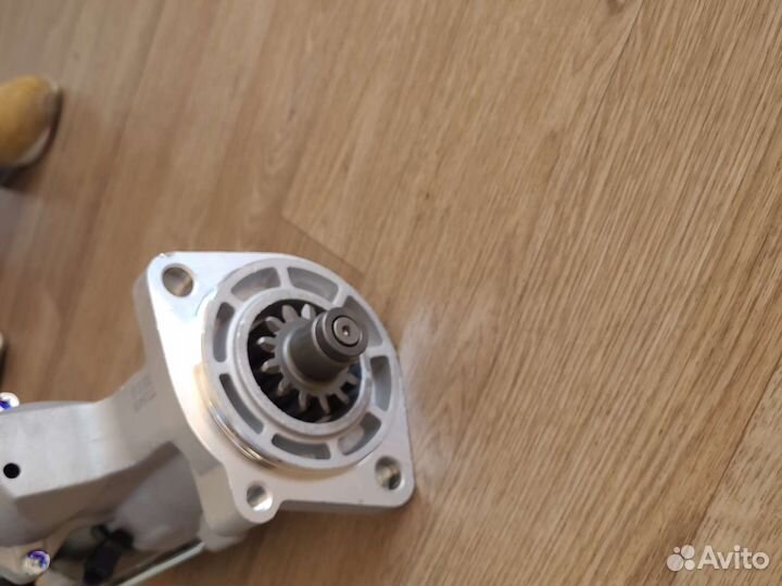 Стартер Hitachi zx240-3