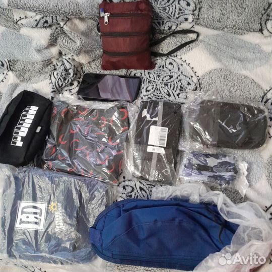 Спортивная сумка новая на пояс женская