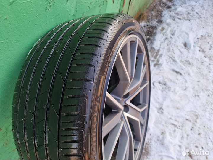 Колеса на audi q7 R22