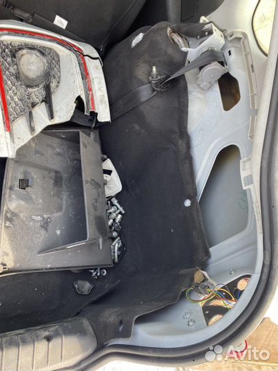 Обшивка багажника лада гранта FL лифтбек 19г