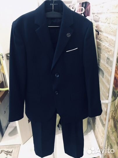 Костюм тройка для мальчика 128