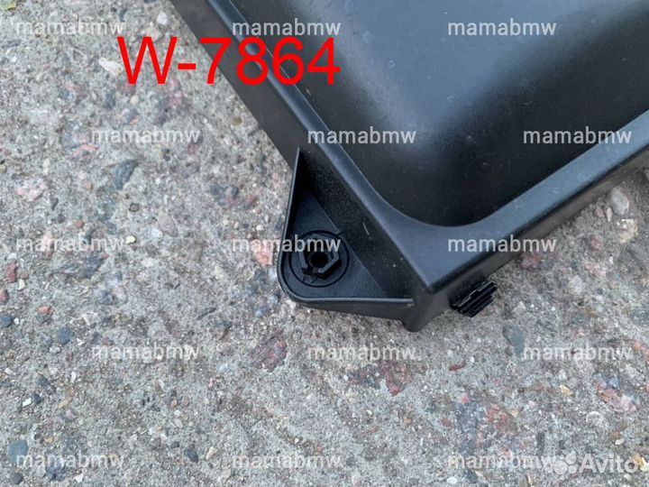 Корпус салонного фильтра левый BMW E60